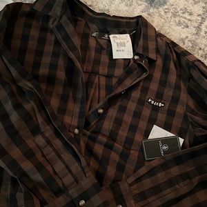 VOLCOM button up shirt
